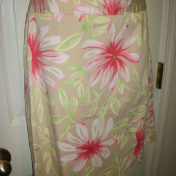 TALBOTS Straight Floral Skirt Size 6 - Picture 3 of 8